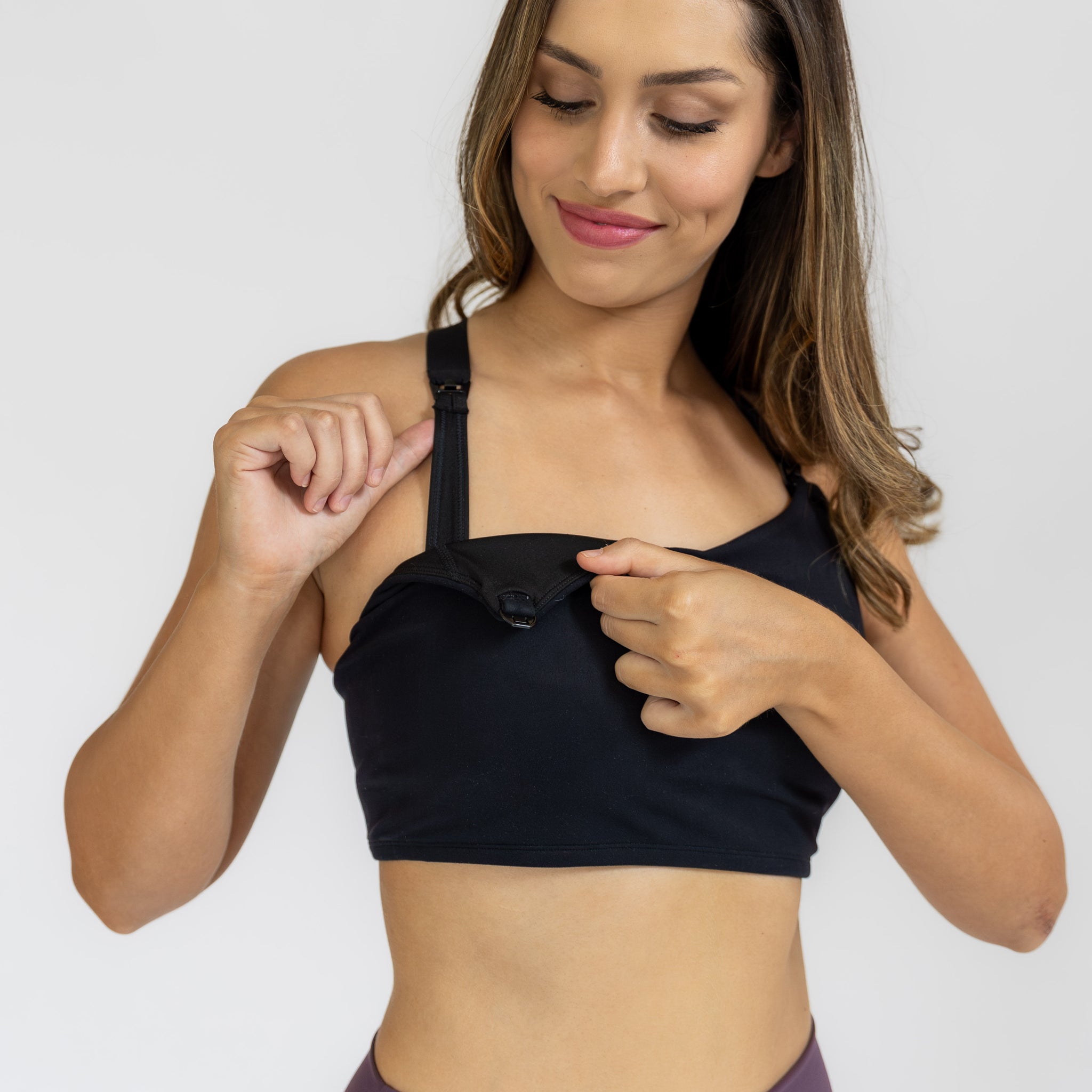 We are getting amazing reviews on our Cadence Nursing & Pumping bra! #1  thing is the super soft fabric and support! If your tired of pump