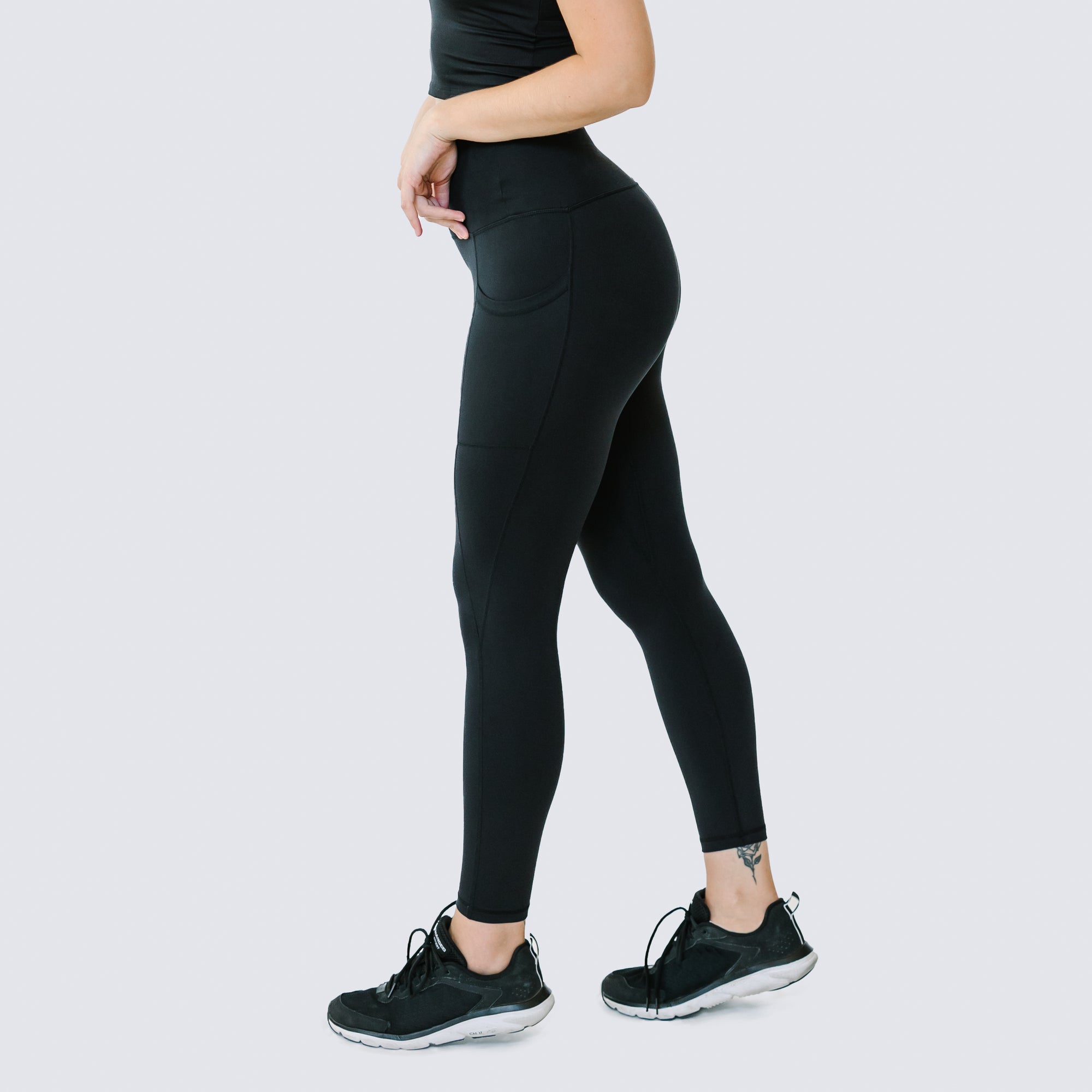 SoftLuxe Stay Put Leggings - Solid Black – Love and Fit