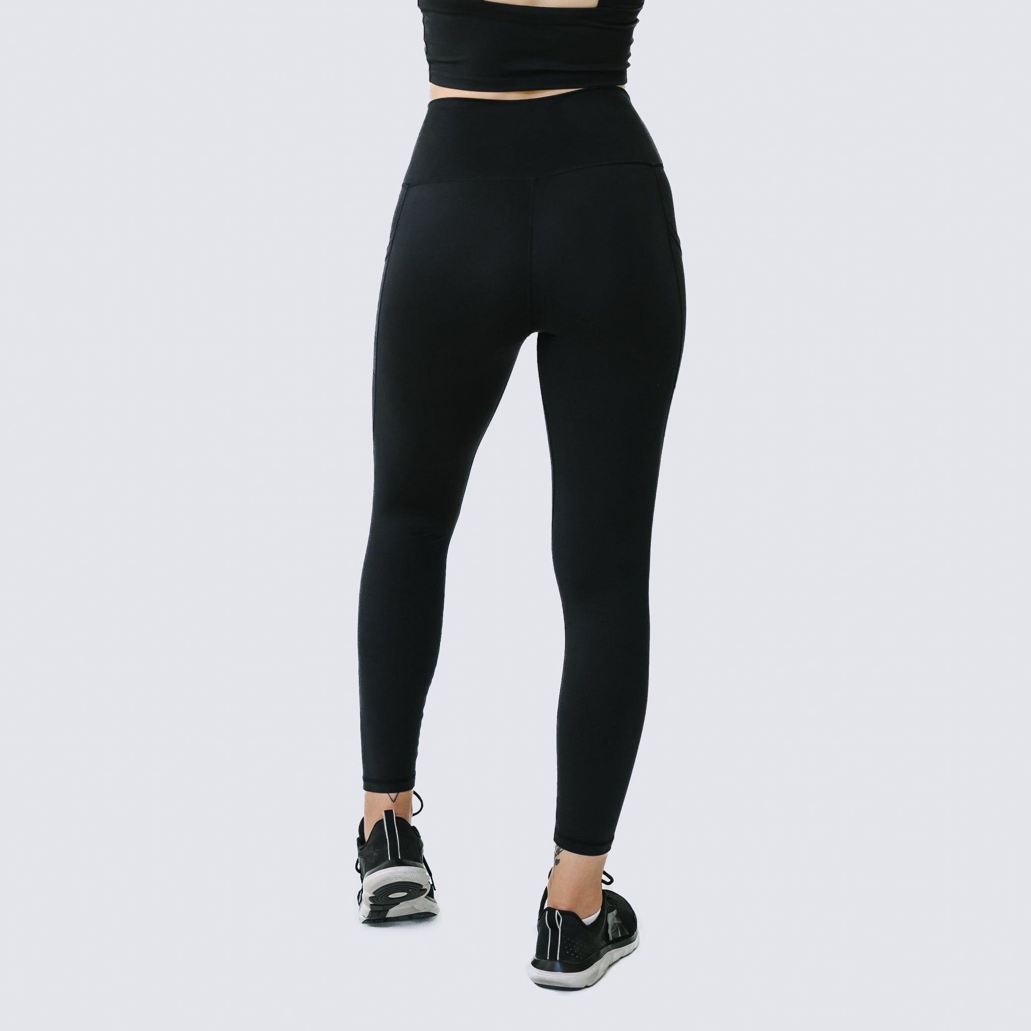 SoftLuxe Stay Put Leggings - Solid Black – Love and Fit | Sweathosen